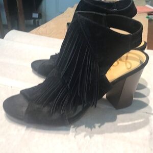 Sam Edelman Suede Fringed Size 7.5 Open Toe and Open Heel Bootie